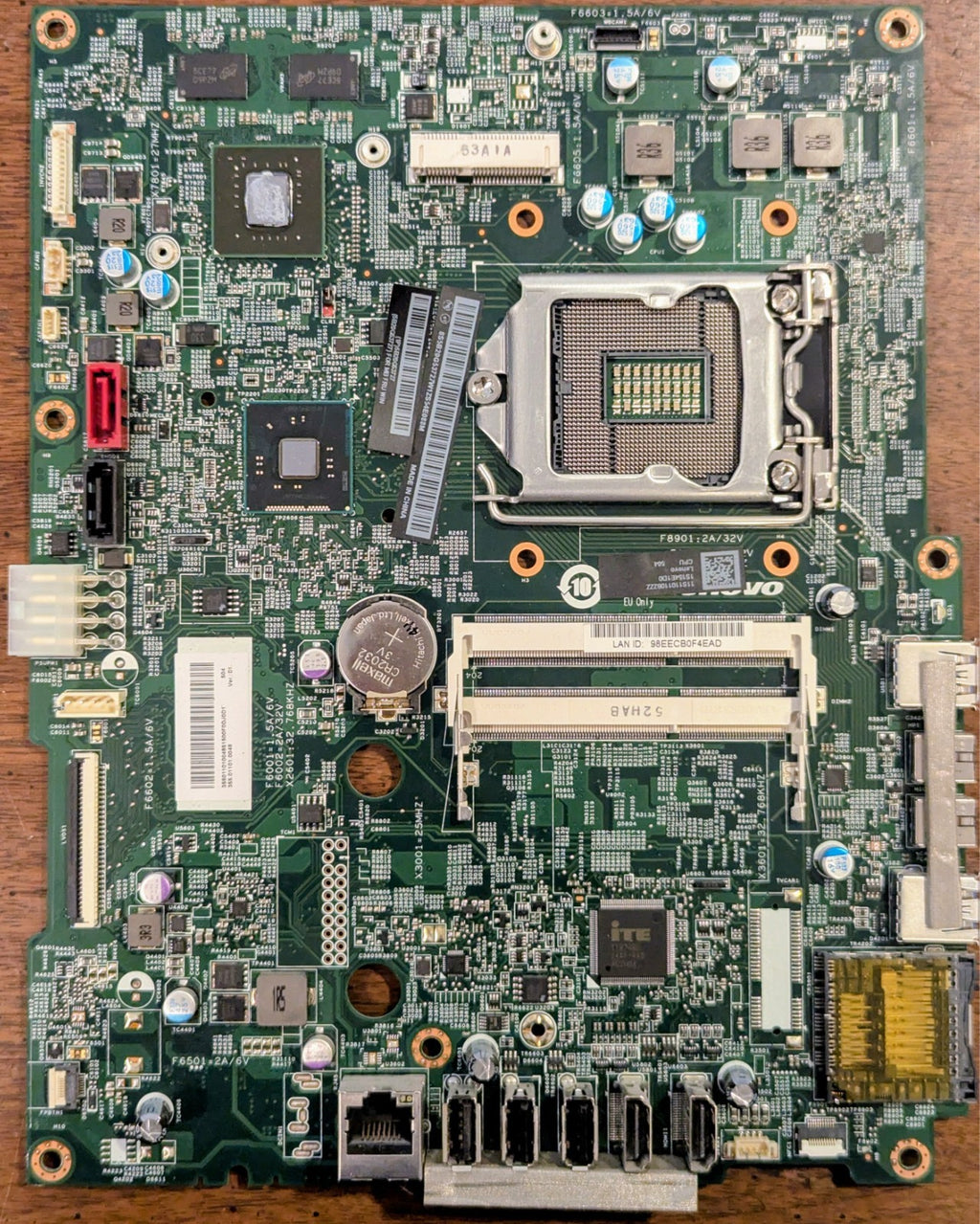 Lenovo IdeaPad 330S-15IKB Series Intel Core i5-8250U 1.6GHz SR3LA Processor 4GB