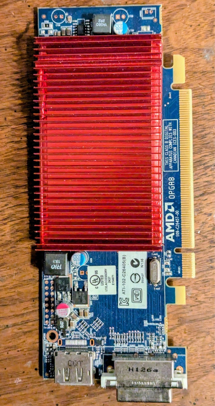 Dell AMD Radeon HD 6450 PCI Express x16 Low Profile Video Card 1GB GDDR3 6XMMP
