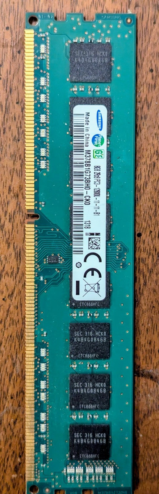 Samsung 8 GB UDIMM 1600 MHz PC3-12800U DDR3 SDRAM Memory (M378B1G73BH0-CK0)