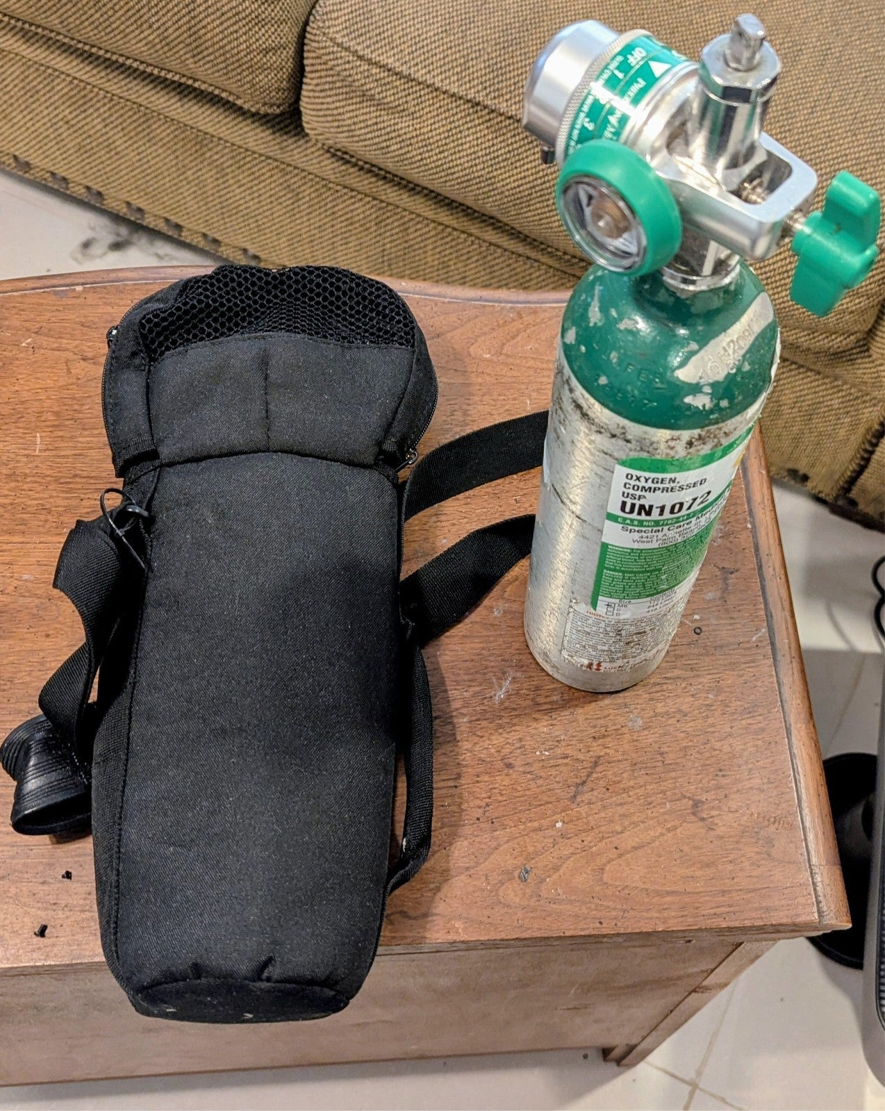 M6 B Medical Oxygen Tank Cylinder with Bag