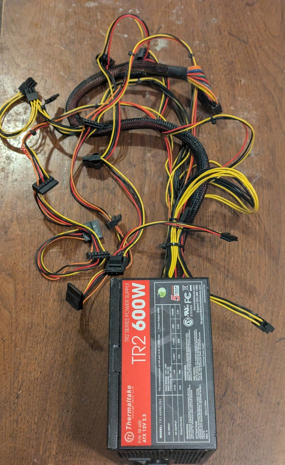 Thermaltake Tr2 S 600w Power Supply