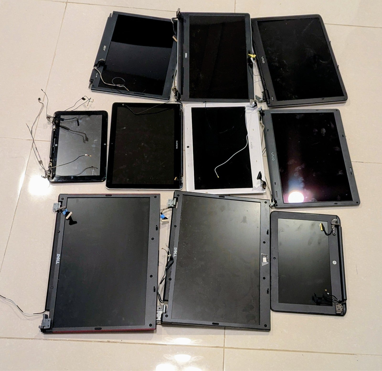 Lot of 10x laptop/notebook screens - tested working