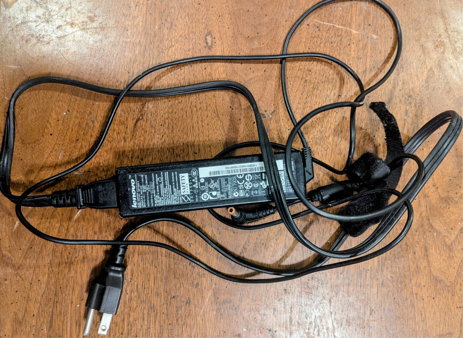 Genuine 65W 20V AC Adapter Charger Lenovo PA-1650-56LC