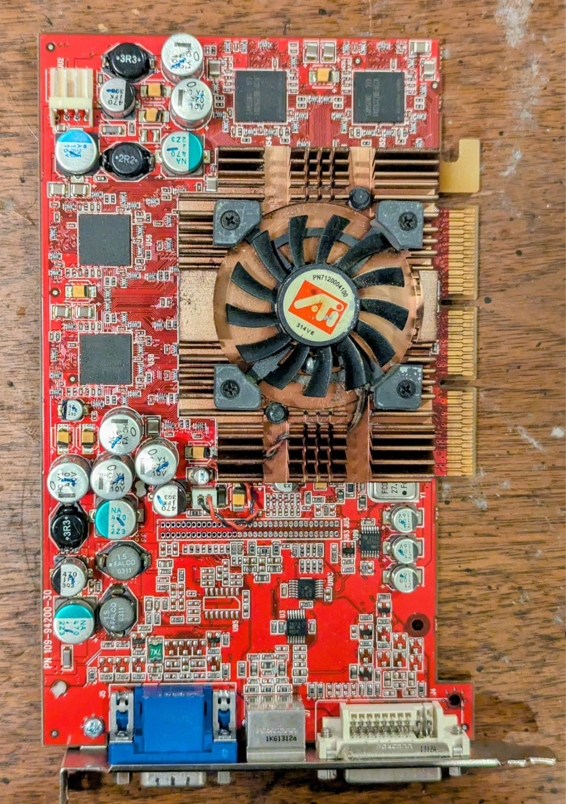 Dell/ATI Radeon 9700 128MB AGP 8x 7T753 Video card DVI-I VGA TV-Out TESTED