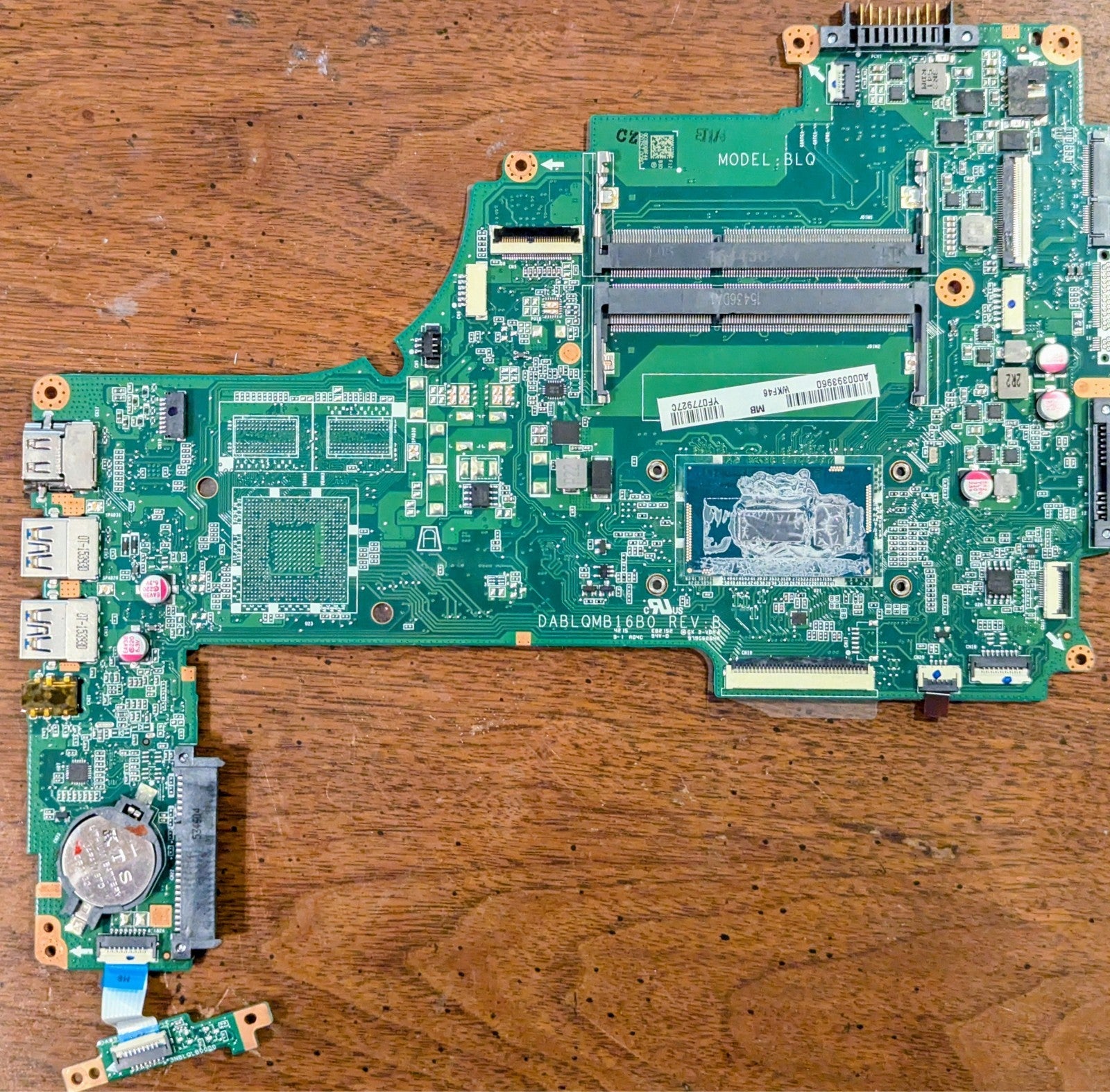 Up for sale is a genuine Toshiba Satellite C55t motherboard, part number A000395