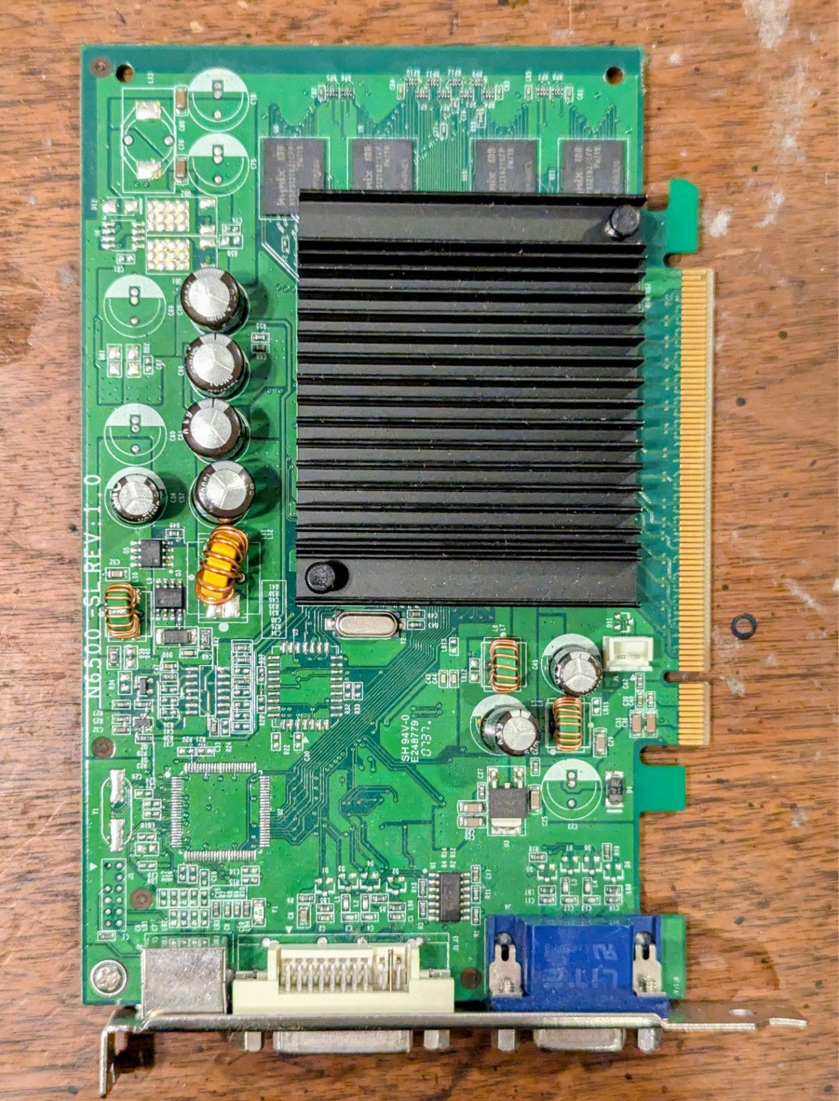 EVGA GeForce 6200LE 256MB PCI-E Graphics Card- 256-P2-N297-LX