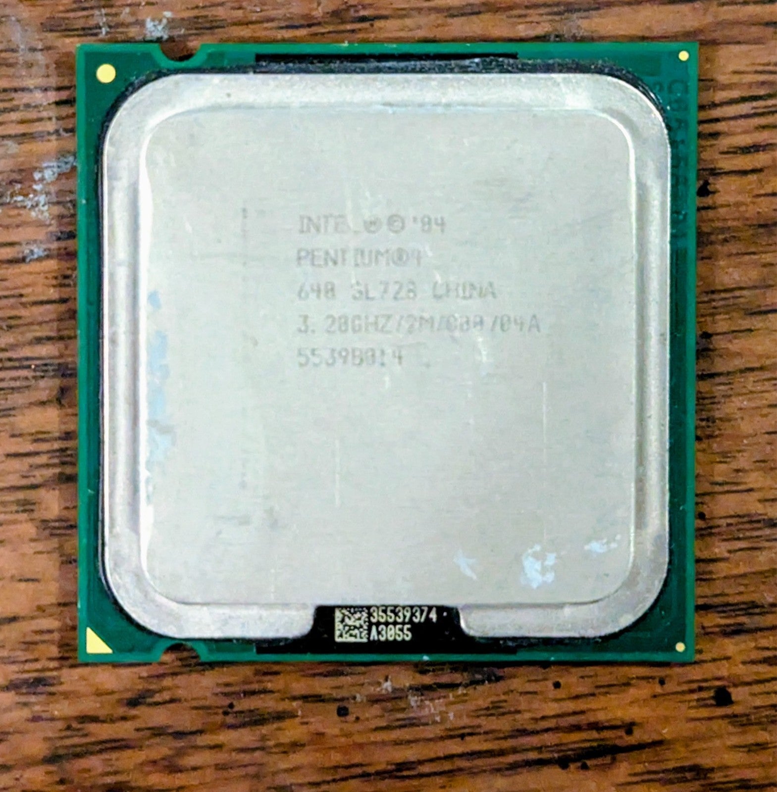 INTEL SL7Z8 PENTIUM 4 3.2GHZ CPU PROCESSOR 3.20GHZ/2M/800/04A