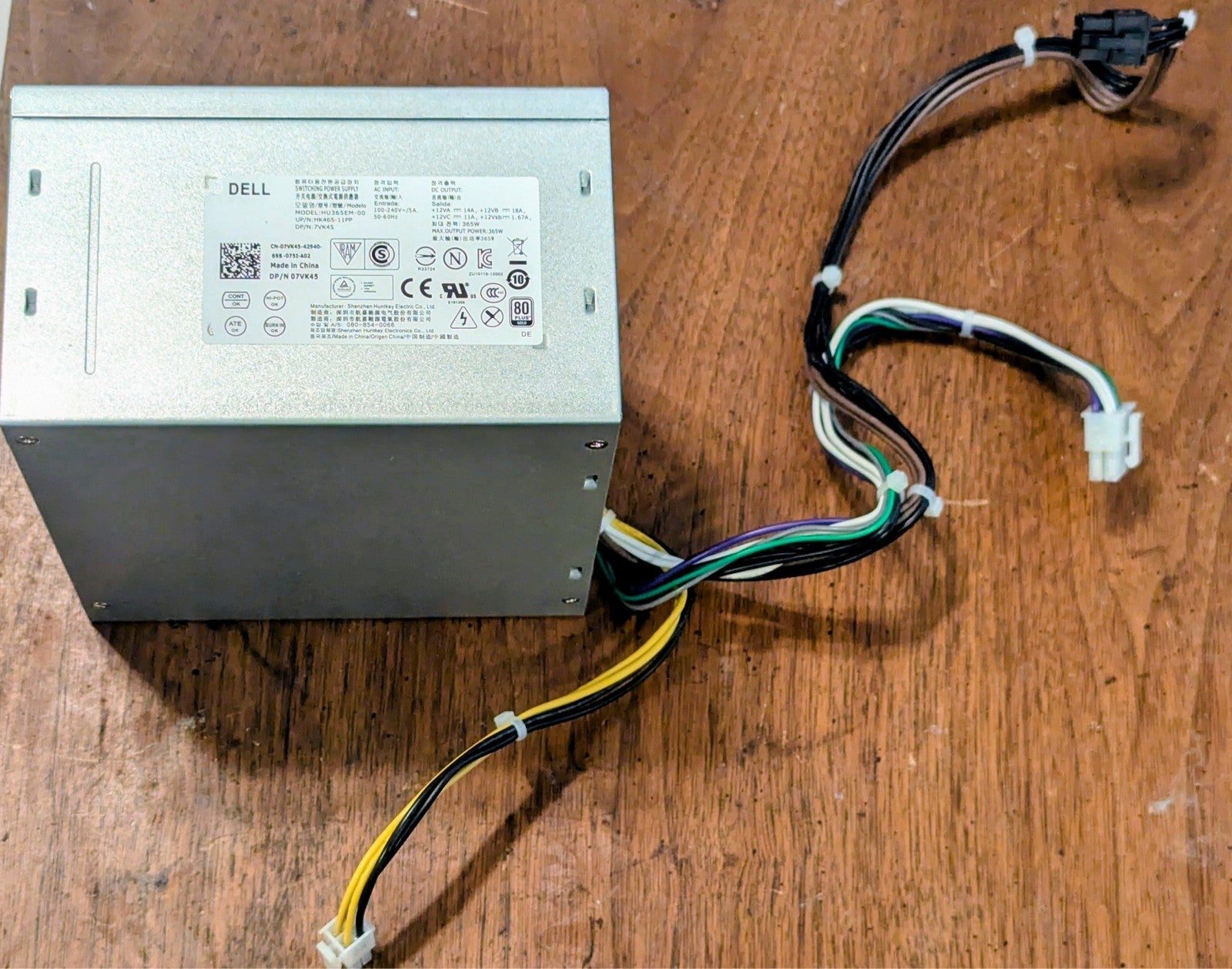 Dell HU365EM-00 365 Watts 100-240 V 5A Power Supply for Optiplex 9020